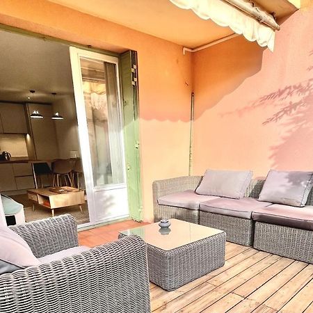 Magnifique 2 Chambres Terrasse Et Parking Saint-Tropez Exteriör bild